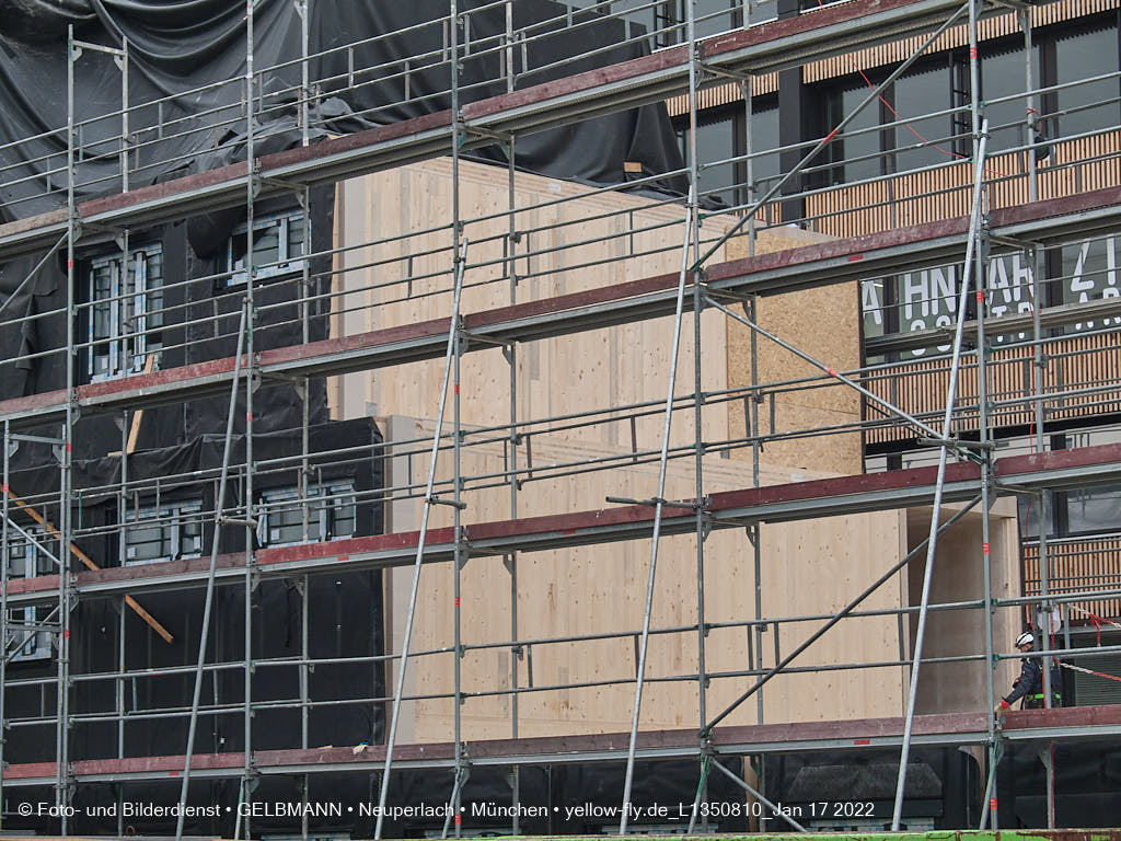18.01.2022 - Baustelle zur Montessori Schule im Plettzentrum Neuperlach